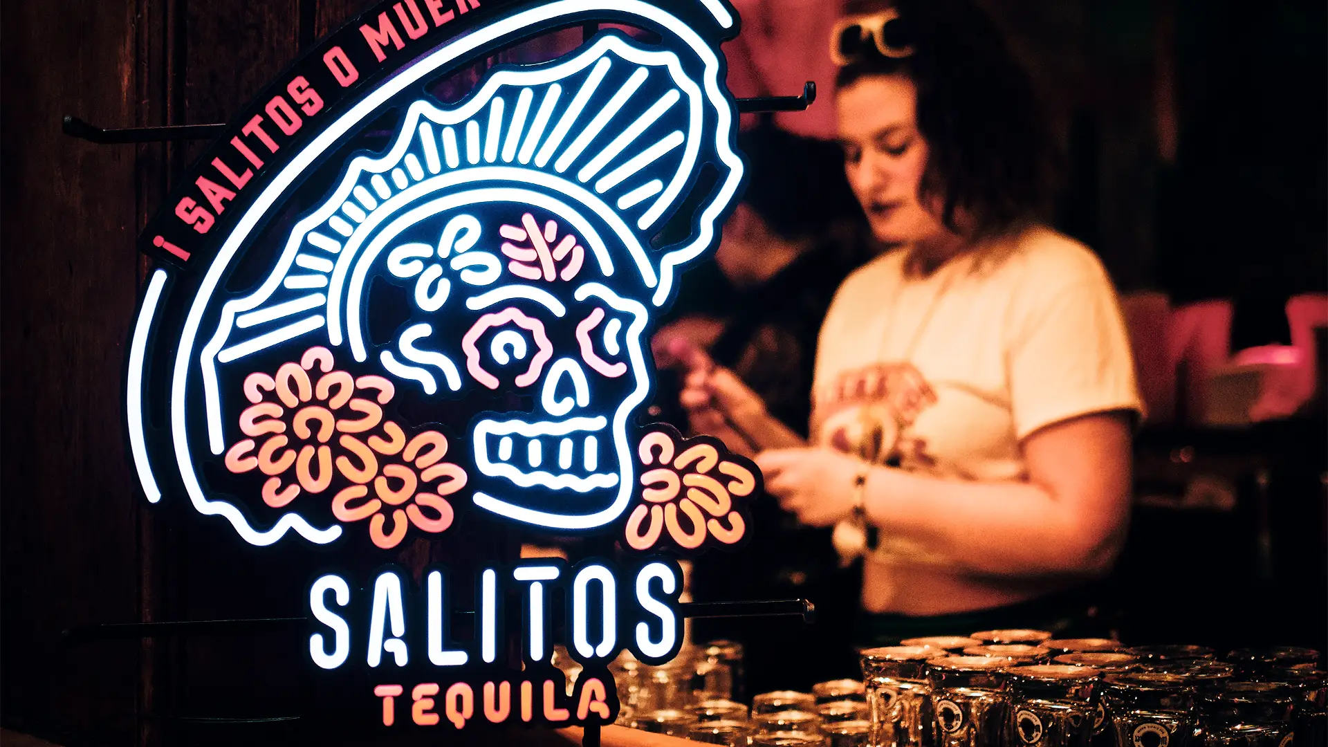 SALITOS_Tequila_Neonsign.webp